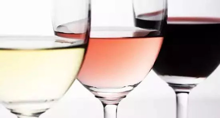 葡萄酒特有的“裙子”標(biāo)簽 解讀酒液的藝術(shù)密碼